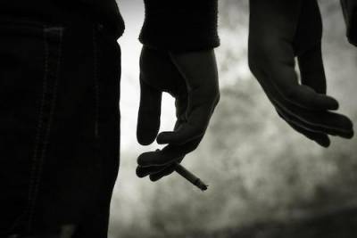 Drogas y Cerebro Imagen de consumo de tabaco. Drogas y cerebro
