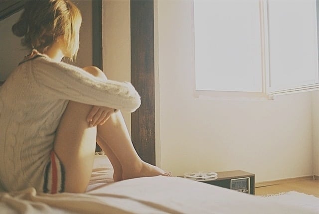 persona que sufre trauma emocional